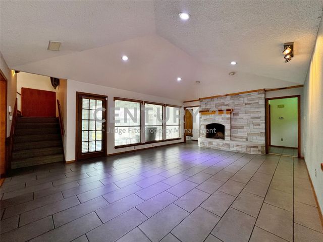 812 Newport Road, Fort Worth, TX 76120
