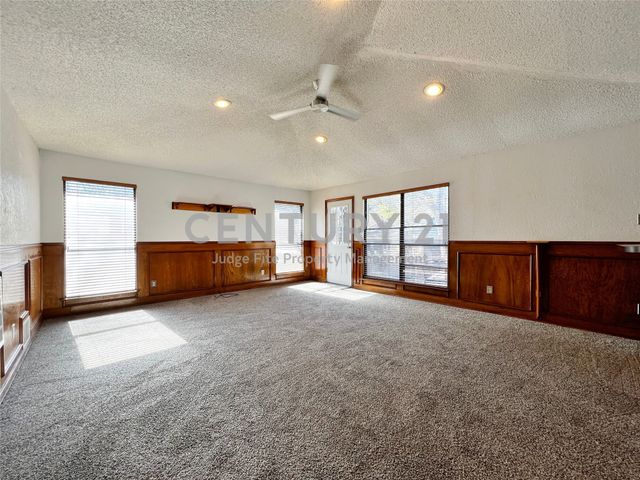 812 Newport Road, Fort Worth, TX 76120