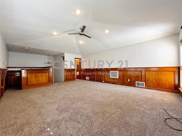 812 Newport Road, Fort Worth, TX 76120