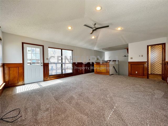 812 Newport Road, Fort Worth, TX 76120