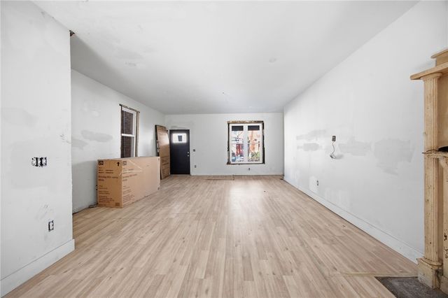 928 Mellon St, Highland Park, PA 15206