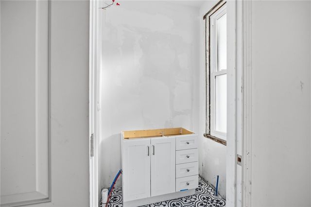 928 Mellon St, Highland Park, PA 15206