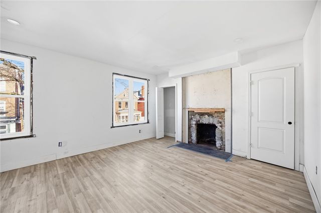 928 Mellon St, Highland Park, PA 15206