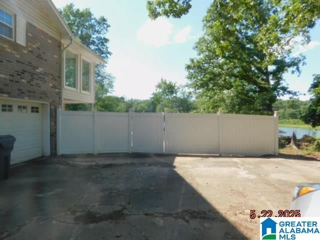 7621 LAKESHORE DRIVE, Mccalla, AL 35111