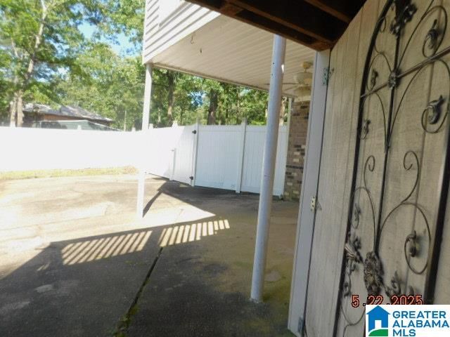 7621 LAKESHORE DRIVE, Mccalla, AL 35111