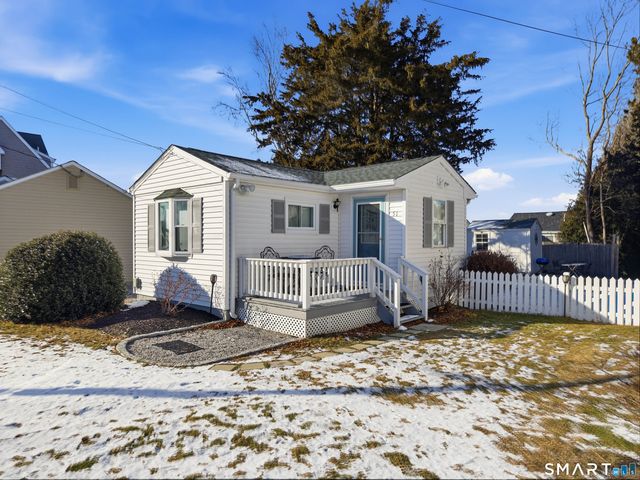 49 + 51 Uncas Road, Clinton, CT 06413