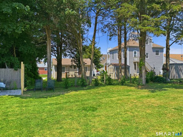 49 + 51 Uncas Road, Clinton, CT 06413