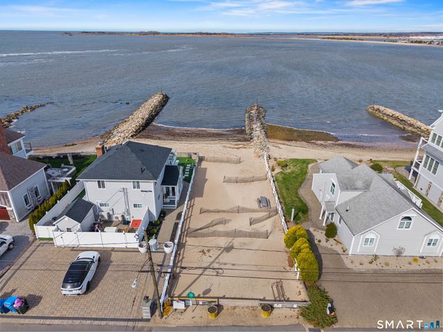 49 + 51 Uncas Road, Clinton, CT 06413