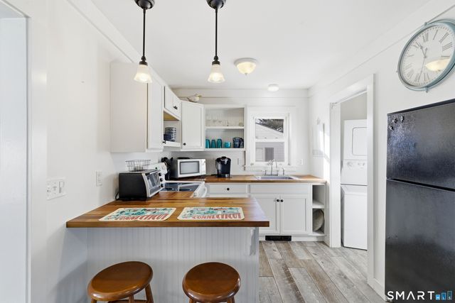 49 + 51 Uncas Road, Clinton, CT 06413