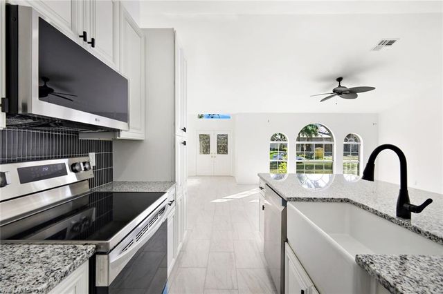 2519 SW 30th ST, Cape Coral, FL 33914