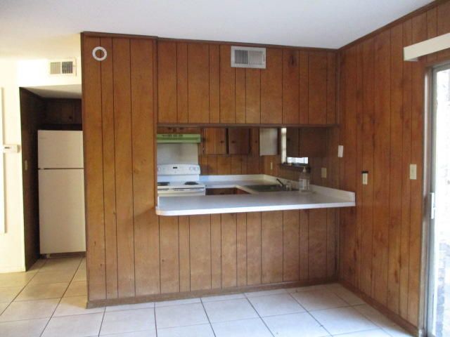106 Valencia Drive, Fort Walton Beach, FL 32547