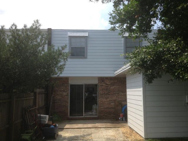 106 Valencia Drive, Fort Walton Beach, FL 32547