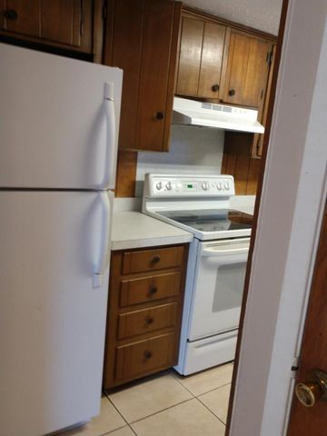 106 Valencia Drive, Fort Walton Beach, FL 32547