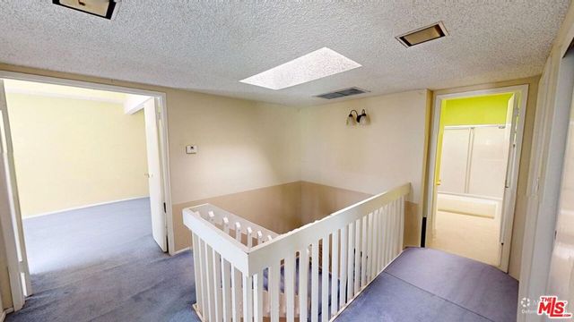 21 Northwoods Lane, La Crescenta, CA 91214