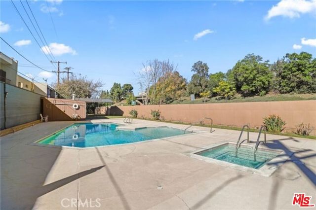 21 Northwoods Lane, La Crescenta, CA 91214