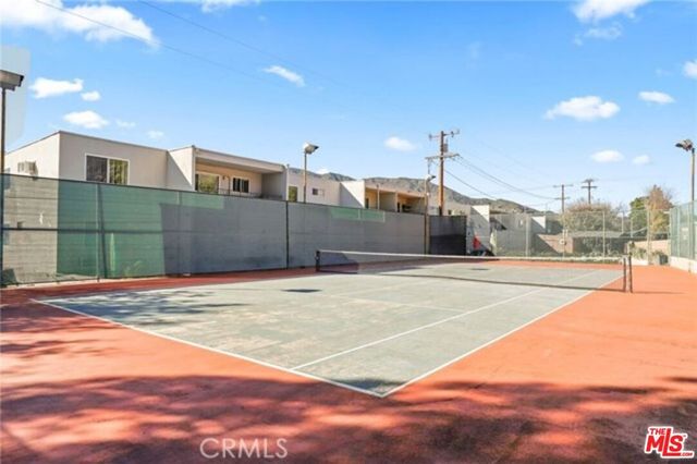 21 Northwoods Lane, La Crescenta, CA 91214