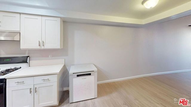 21 Northwoods Lane, La Crescenta, CA 91214