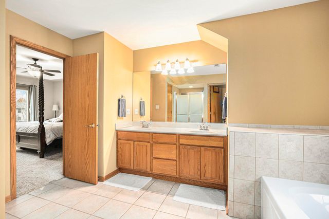 1305 Westbrook Drive, Crown Point, IN 46307