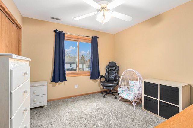 1305 Westbrook Drive, Crown Point, IN 46307