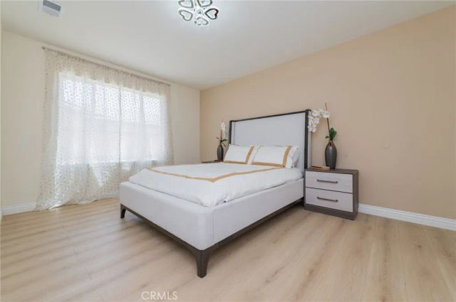 545 E Spruce St, Ontario, CA 91761