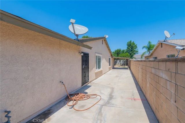 545 E Spruce St, Ontario, CA 91761