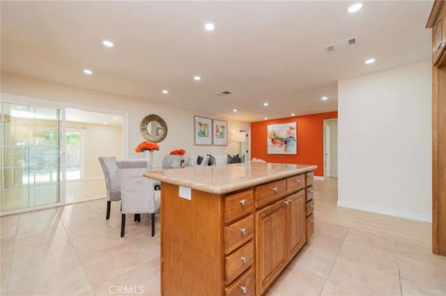 545 E Spruce St, Ontario, CA 91761