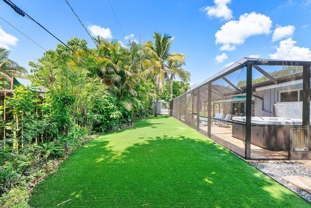 5540 SW 3rd Street, Plantation, FL 33317