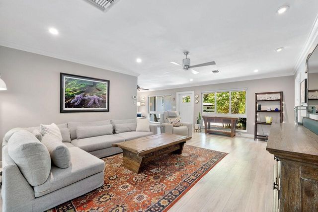 5540 SW 3rd Street, Plantation, FL 33317