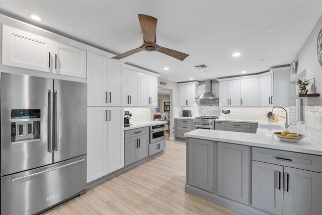 5540 SW 3rd Street, Plantation, FL 33317