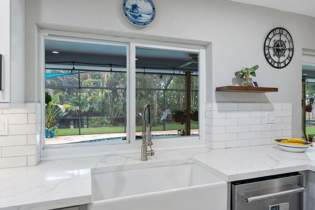 5540 SW 3rd Street, Plantation, FL 33317