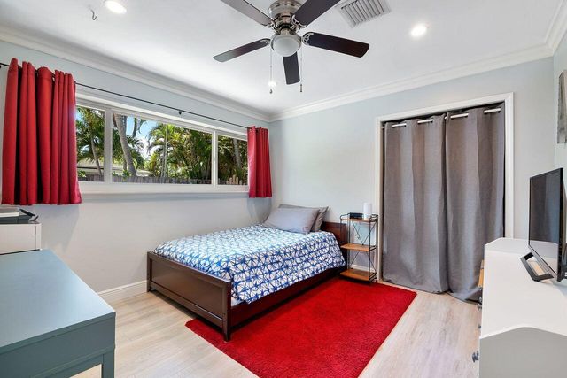 5540 SW 3rd Street, Plantation, FL 33317