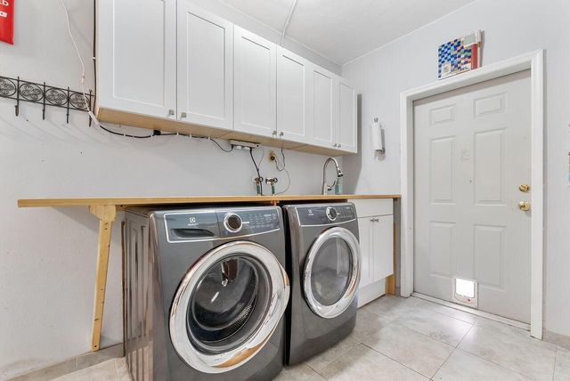 5540 SW 3rd Street, Plantation, FL 33317