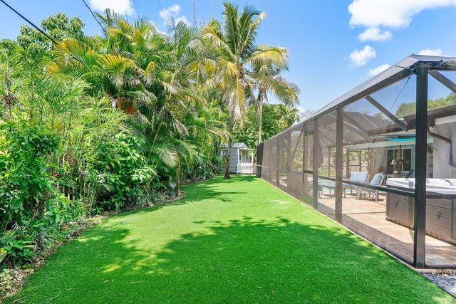 5540 SW 3rd Street, Plantation, FL 33317