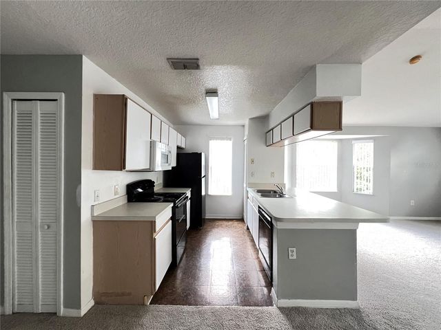 8710 RAIN FOREST PLACE D, Kissimmee, FL 34747