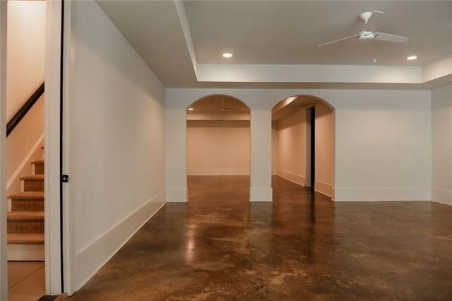 900 Crabapple Hill, Alpharetta, GA 30004