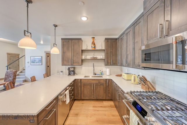 2D Summit View 101D, Big Sky, MT 59716