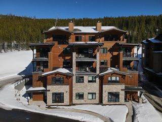 2D Summit View 101D, Big Sky, MT 59716