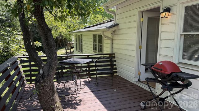 209 Auten Circle, Mount Holly, NC 28120