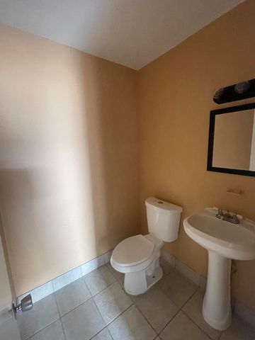 1316 NW 8th Avenue, Fort Lauderdale, FL 33311