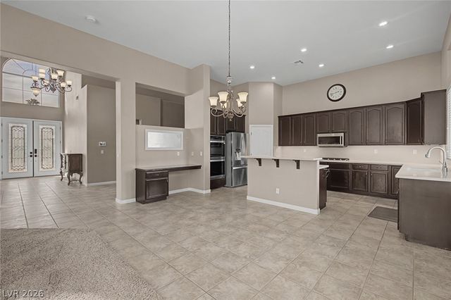 8100 Gothic Avenue, Las Vegas, NV 89117