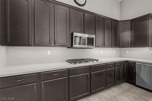 8100 Gothic Avenue, Las Vegas, NV 89117