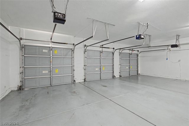 8100 Gothic Avenue, Las Vegas, NV 89117