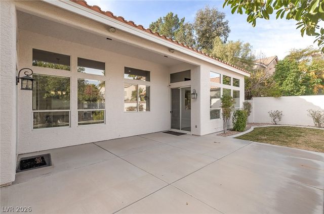 8100 Gothic Avenue, Las Vegas, NV 89117