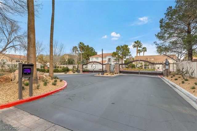 8100 Gothic Avenue, Las Vegas, NV 89117