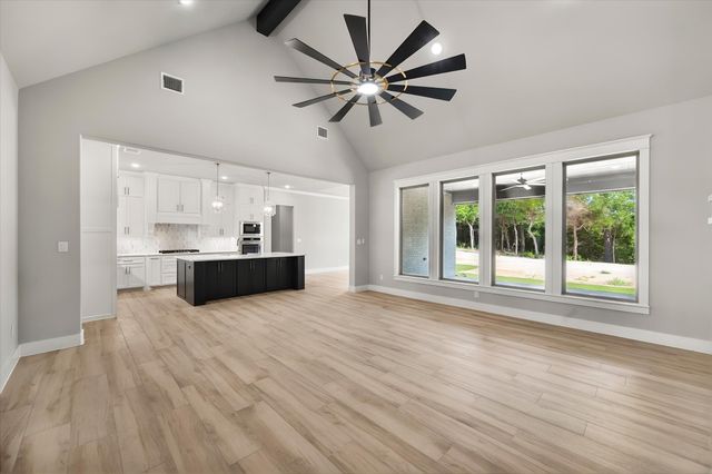 7631 Woodstream Road, Midlothian, TX 76065