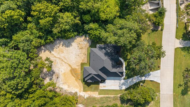 7631 Woodstream Road, Midlothian, TX 76065