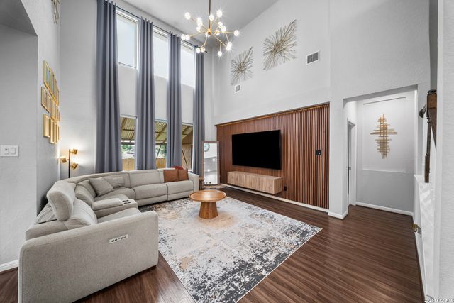 9543 Garrison, San Antonio, TX 78254