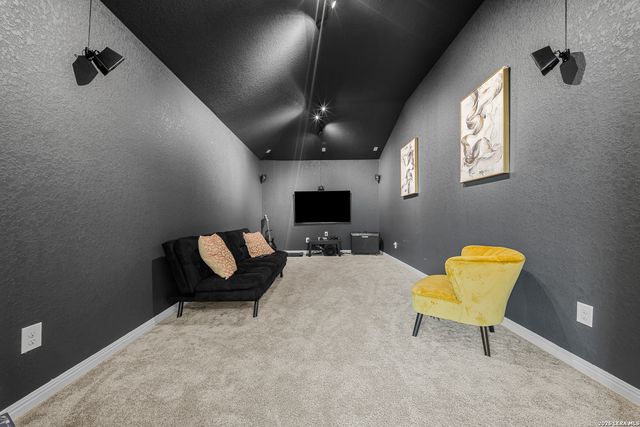 9543 Garrison, San Antonio, TX 78254