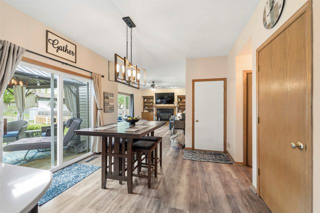 802 Edgewater Drive, Polk City, IA 50226