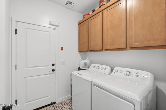 17015 W BUTLER Avenue, Waddell, AZ 85355